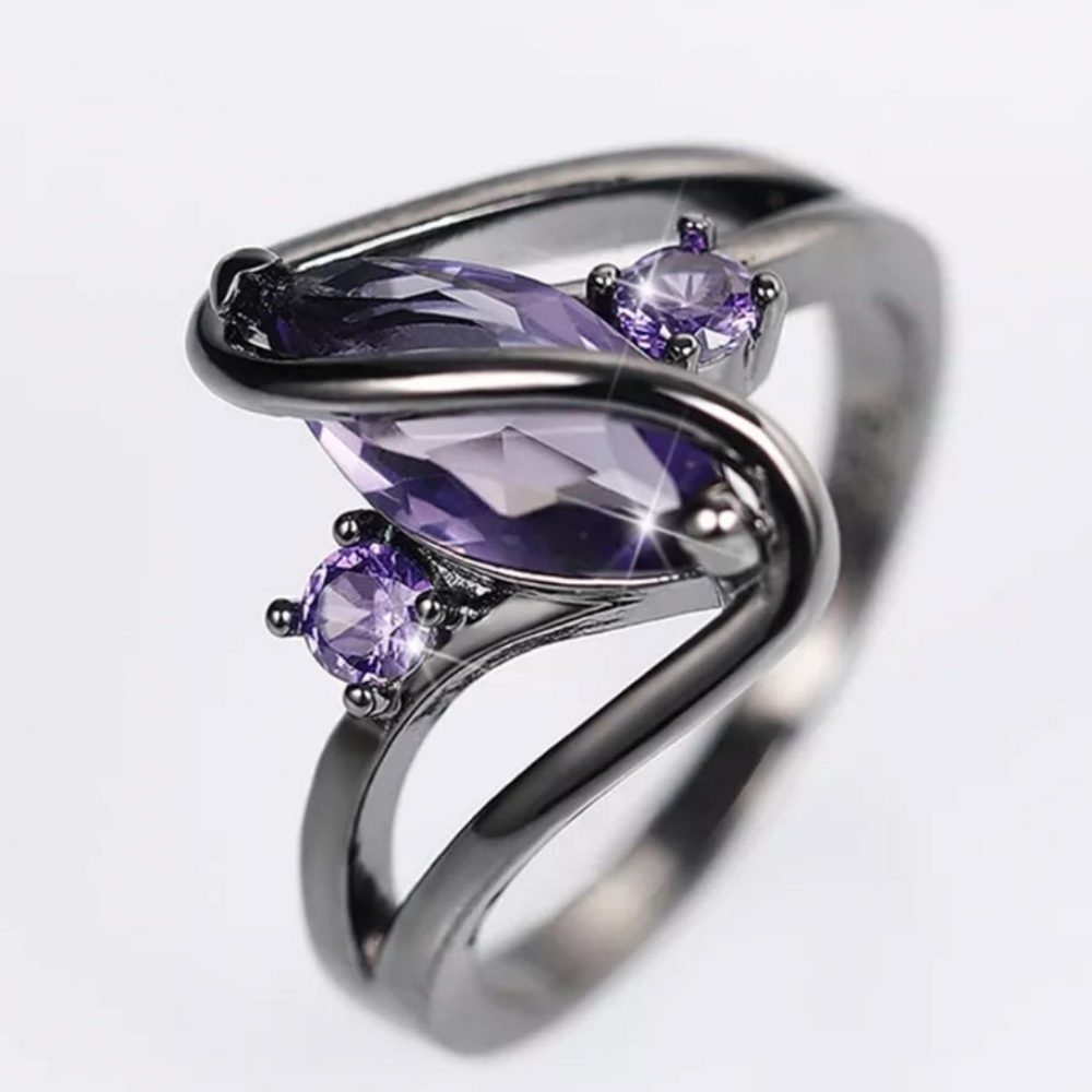 🎀18k Black Gold Amethyst Ring - Picture 12 of 12